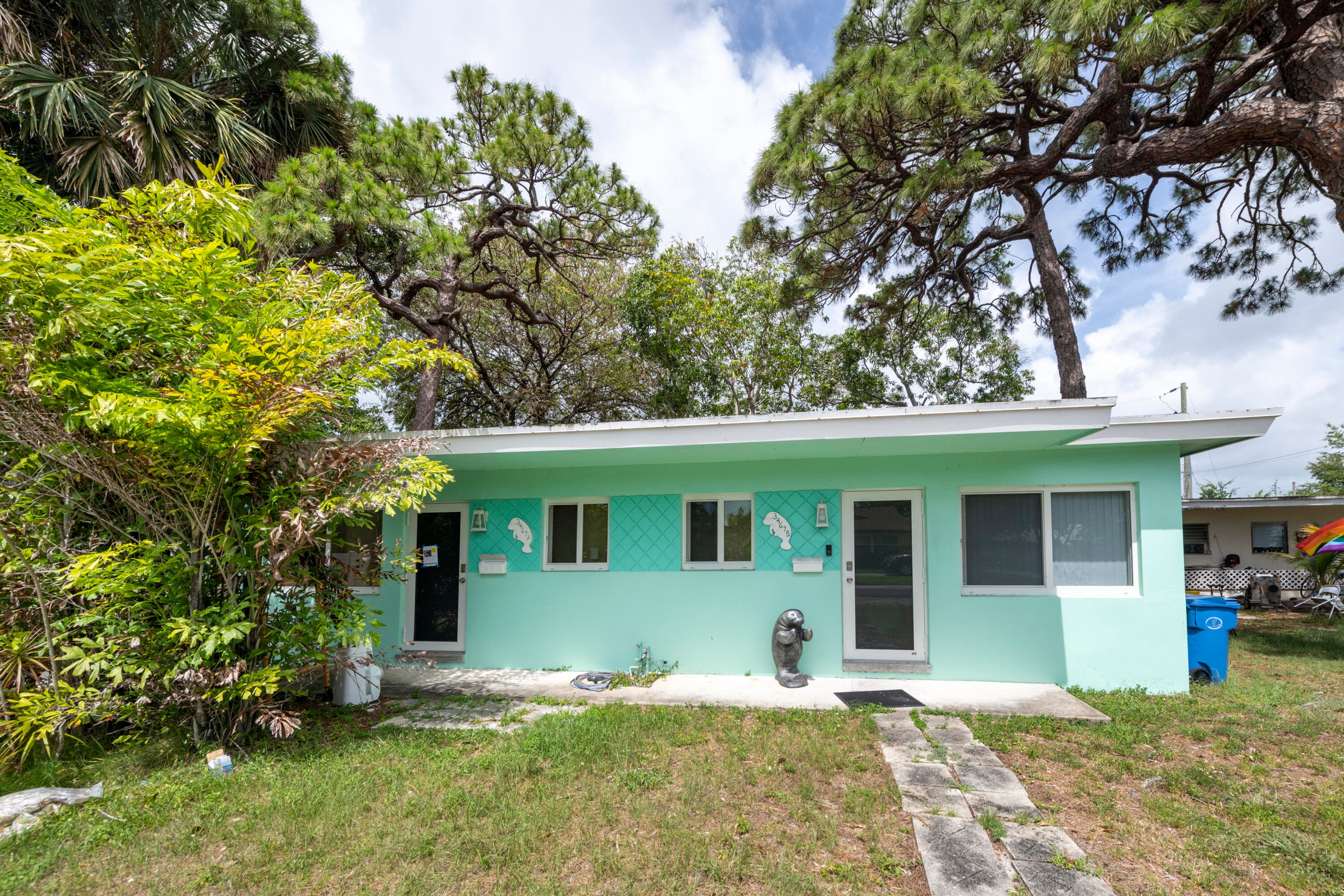 3467 NE 13th Avenue A+b, Oakland Park, FL 33334 — photo 2 of 26
