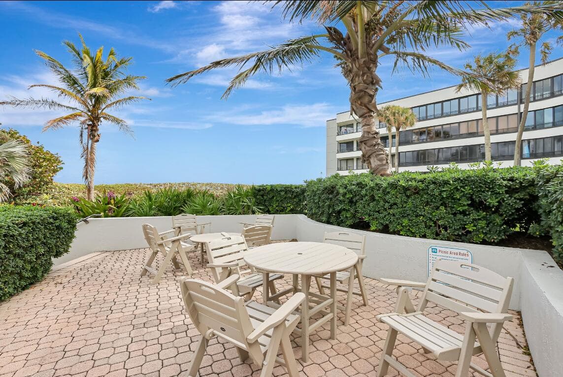 1357 NE Ocean Boulevard 311, Stuart, FL 34996 — photo 5 of 17