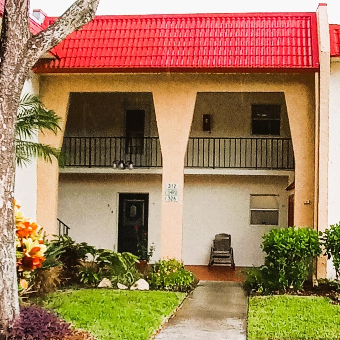 314 Lake Dora Drive, West Palm Beach, FL 33411 — photo