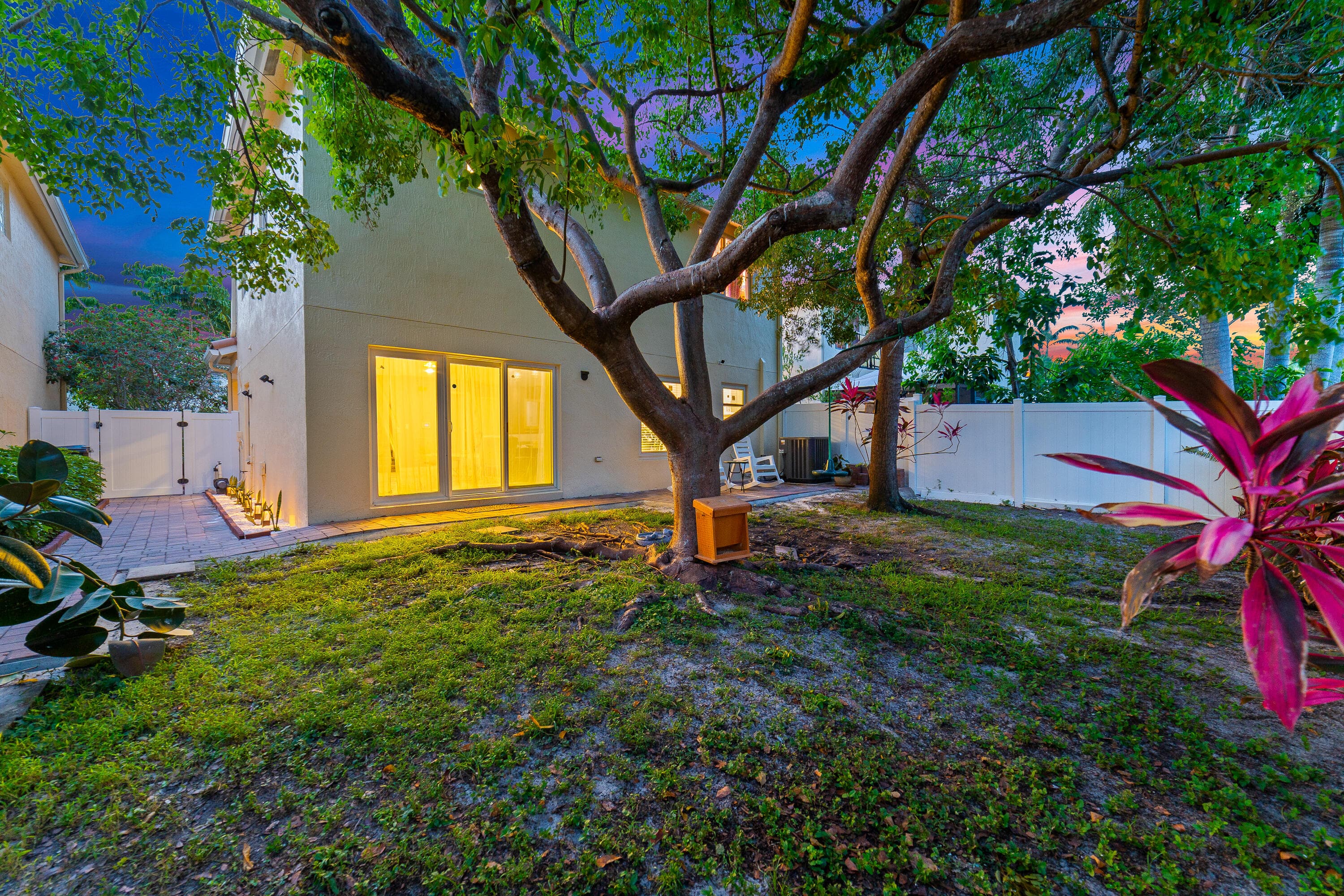 11930 Donlin Drive, Wellington, FL 33414 — photo 34 of 41