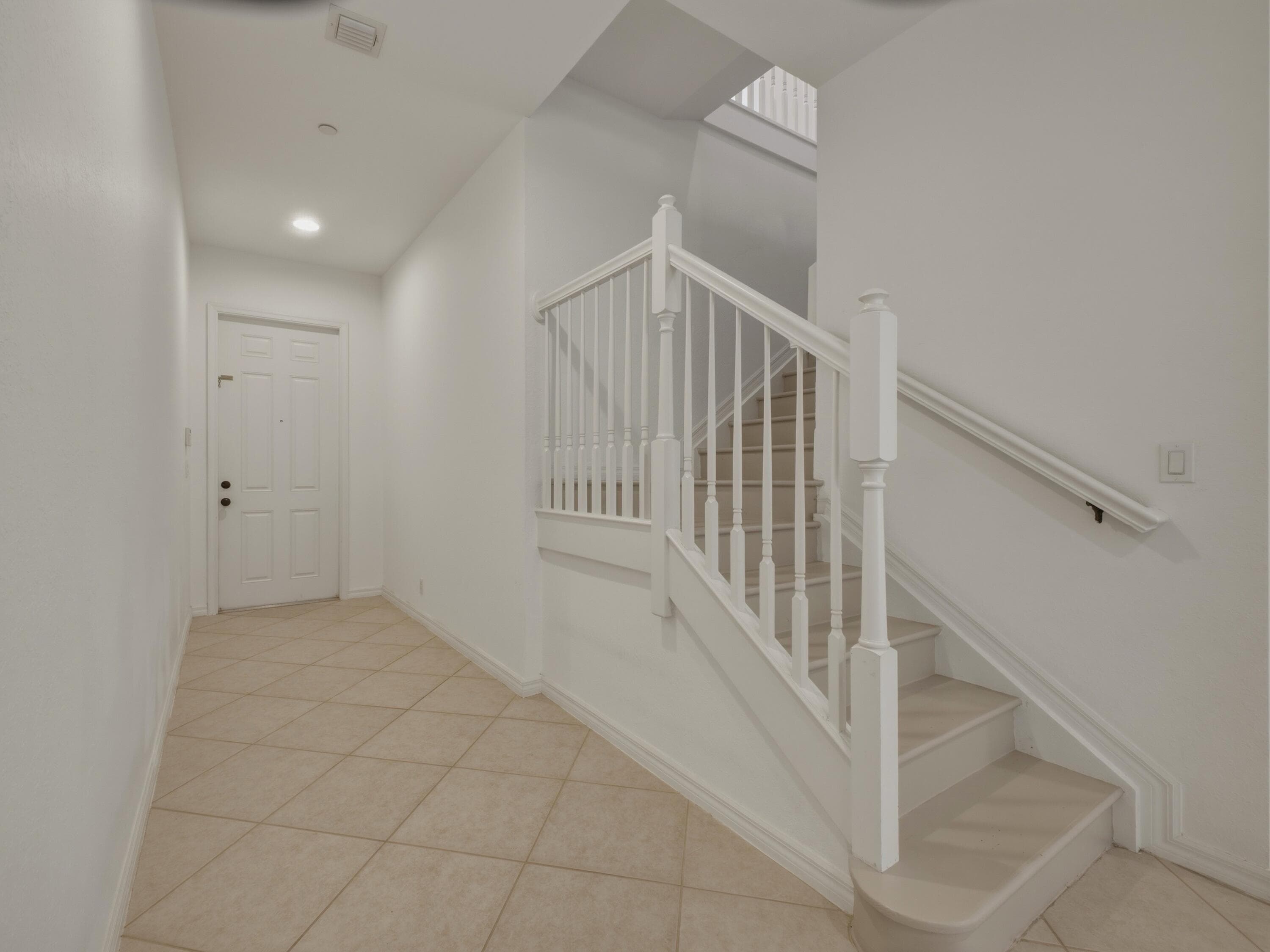 119 Lancaster Road, Boynton Beach, FL 33426 — photo 3 of 58