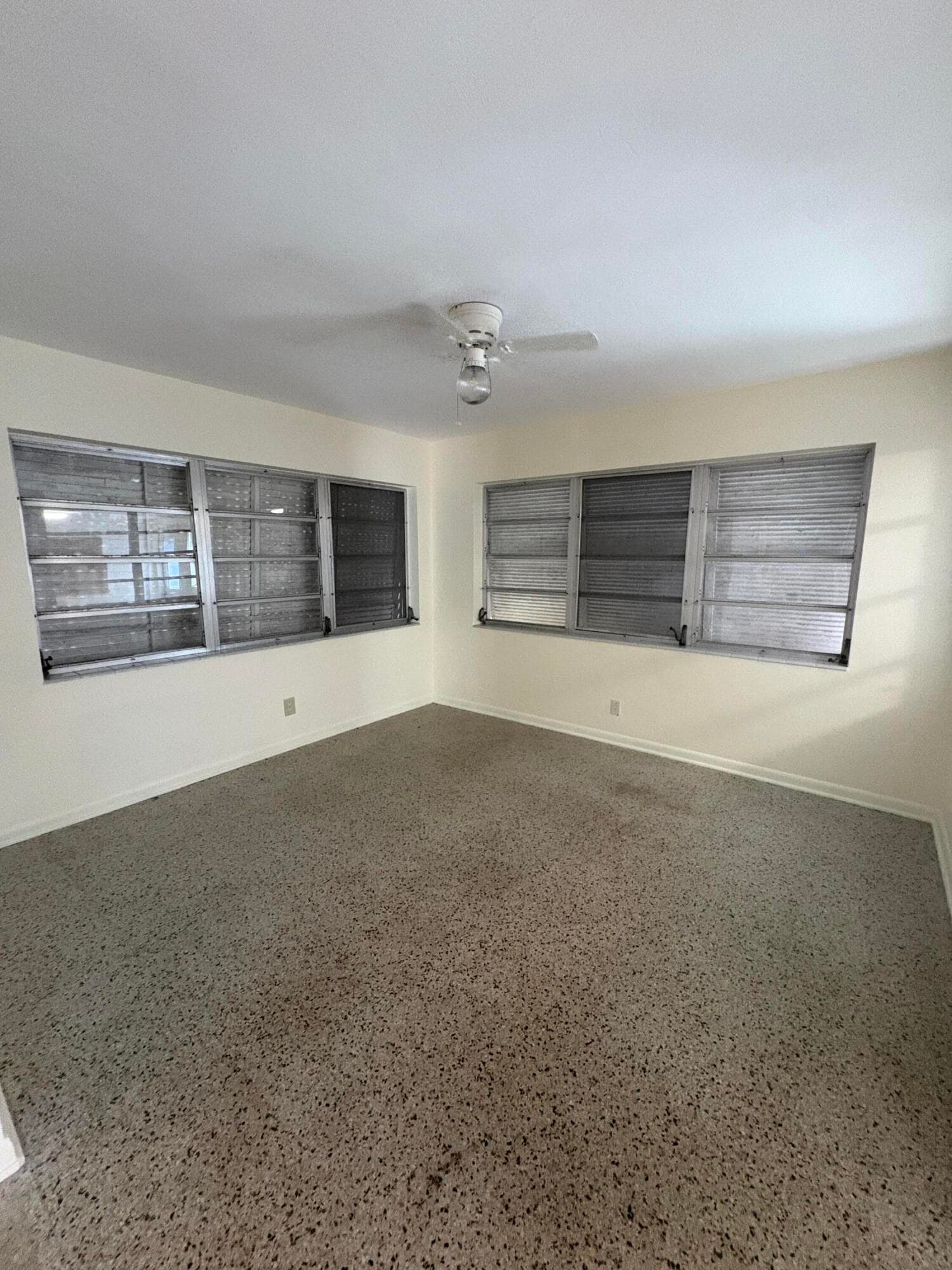 422 S Arnold Avenue, Lantana, FL 33462 — photo 3 of 16