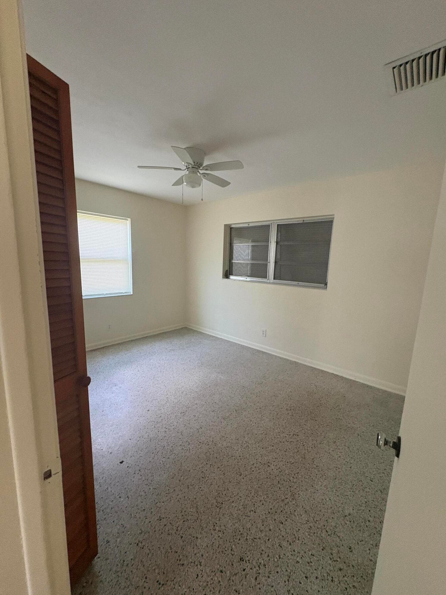 422 S Arnold Avenue, Lantana, FL 33462 — photo 12 of 16