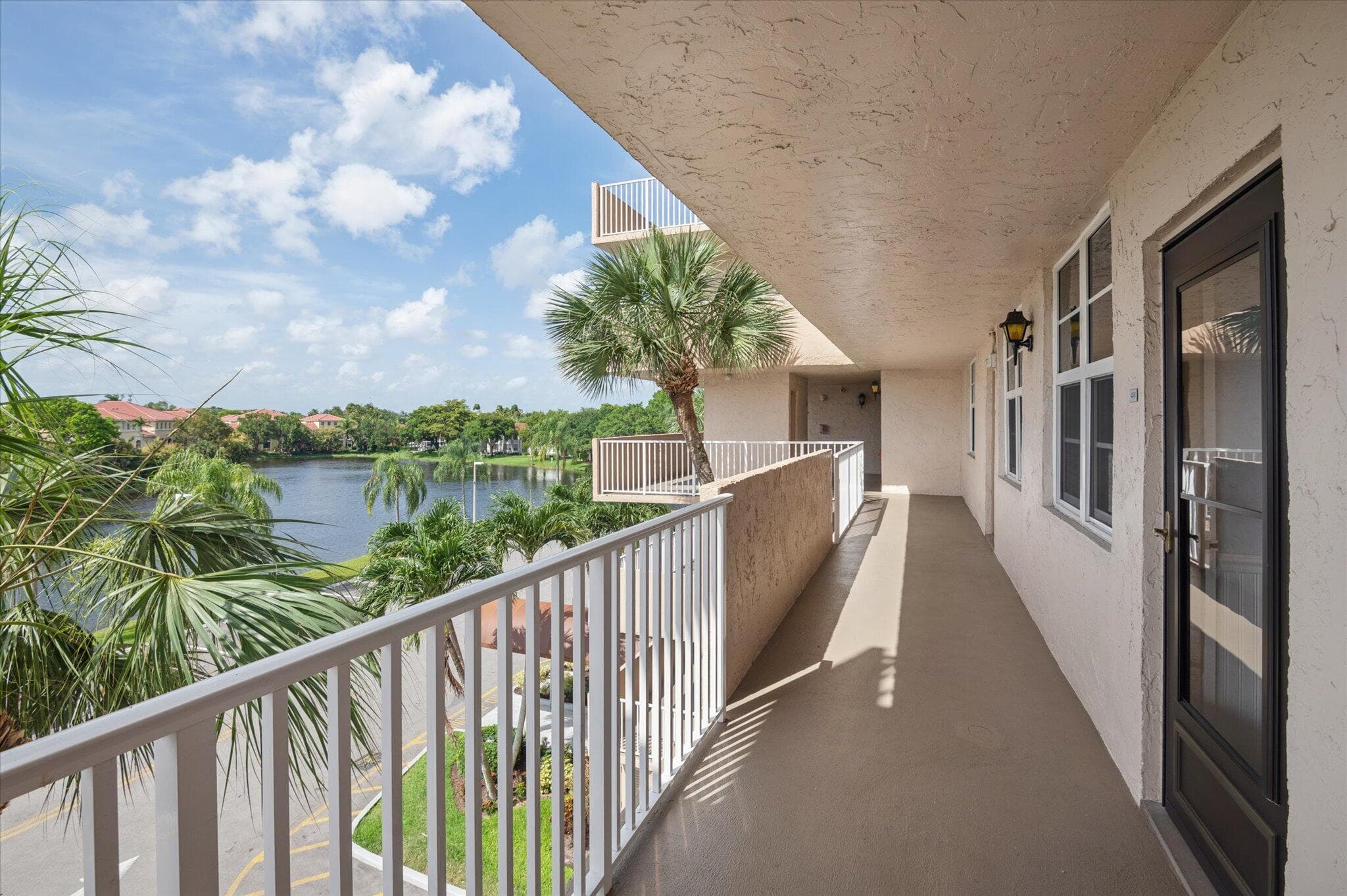 250 Jacaranda Drive 408, Plantation, FL 33324 — photo 3 of 21