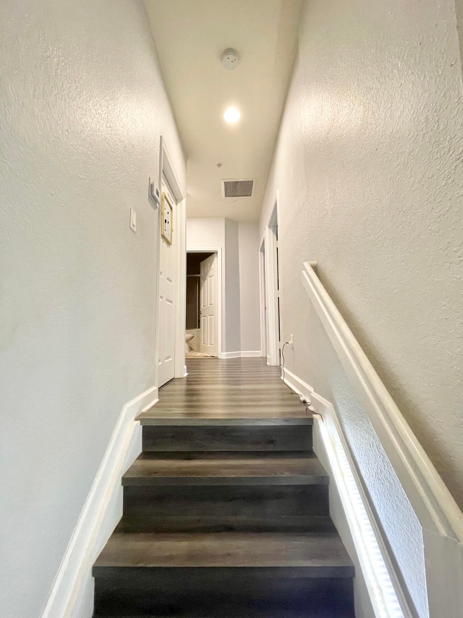 425 NE 1st Street, Pompano Beach, FL 33060 — photo 9 of 19