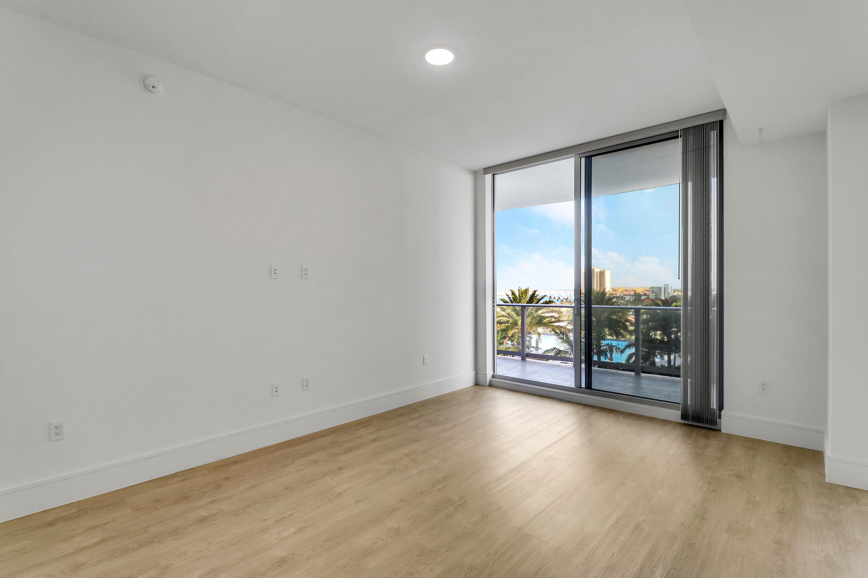 220 Lake Shore Drive 815, Lake Park, FL 33403 — photo 26 of 96