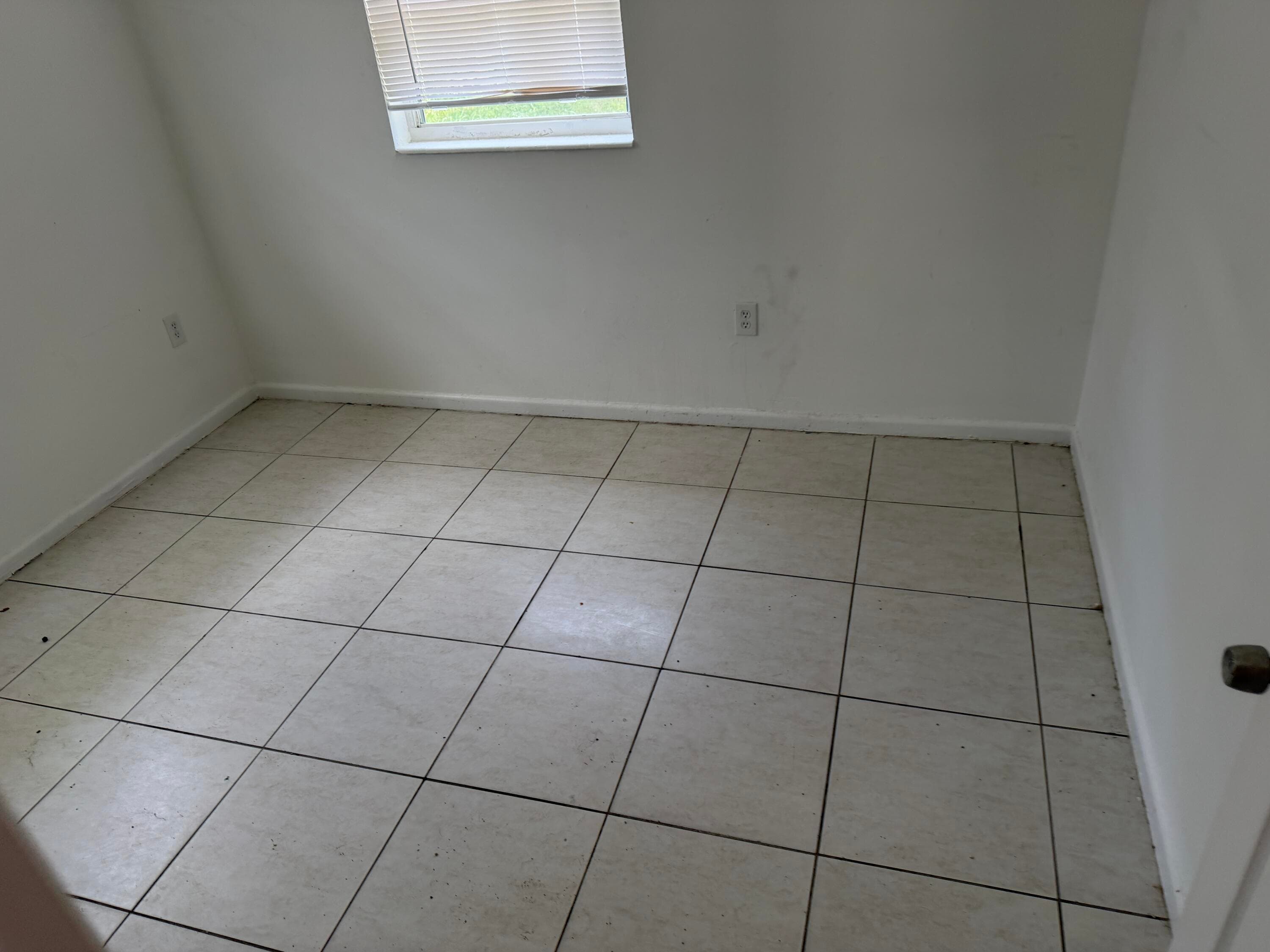 115 Maple Avenue, Fort Pierce, FL 34982 — photo 9 of 9
