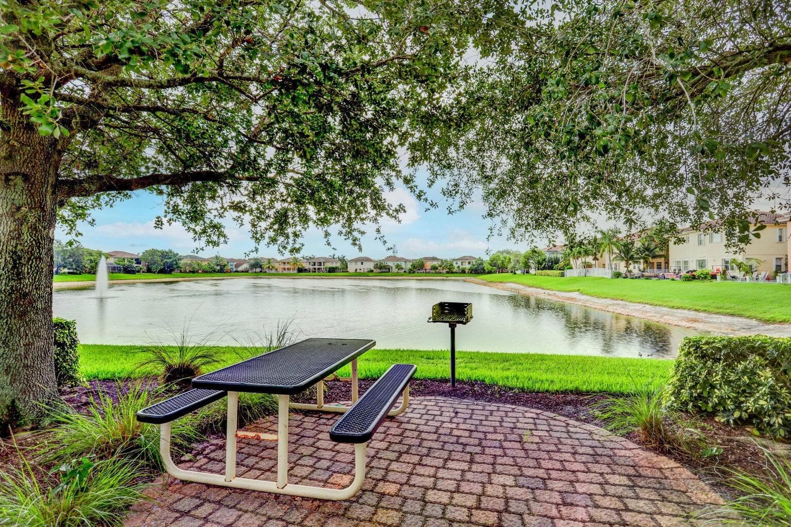 458 Cresta Circle, West Palm Beach, FL 33413 — photo 53 of 54