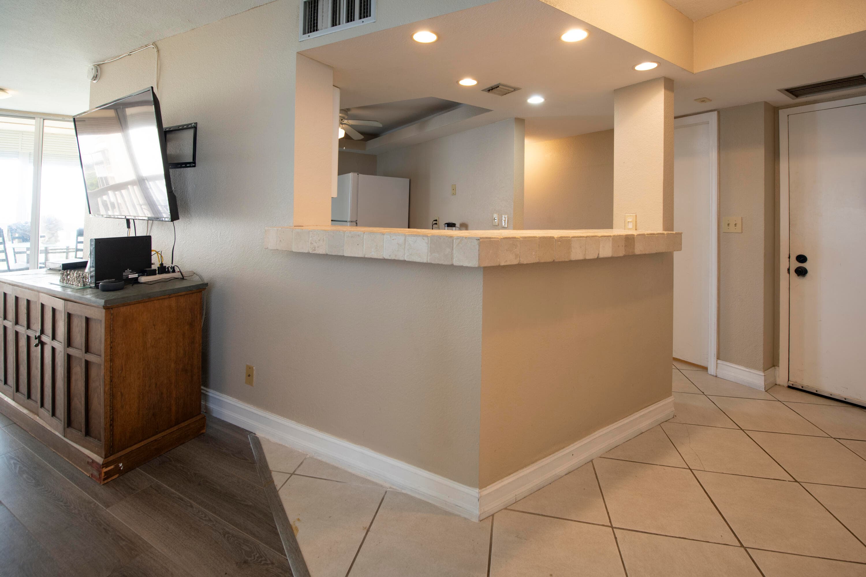 6911 Environ Boulevard 8g, Lauderhill, FL 33319 — photo 21 of 26