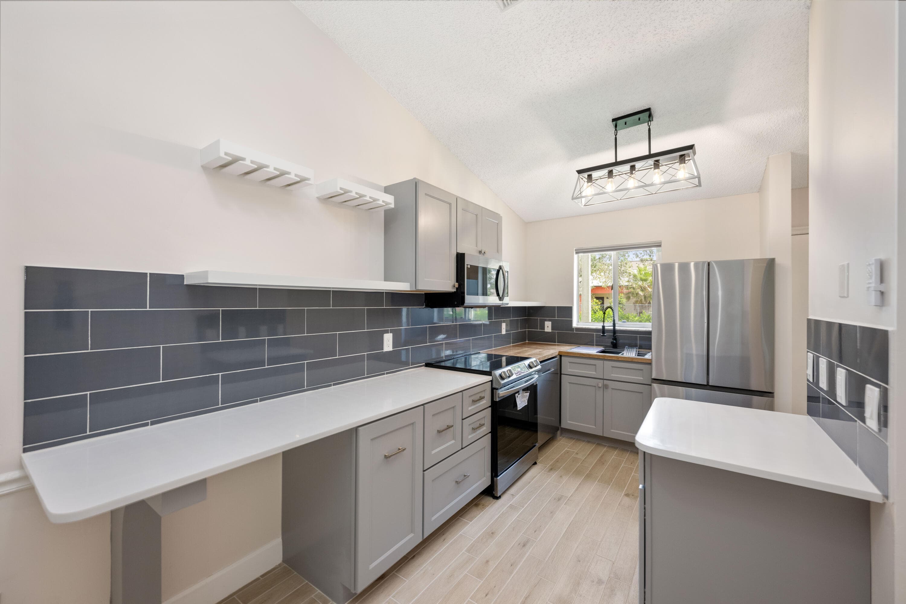 5214 Stacy Street 3, Stacey Street, FL 33417 — photo 4 of 16