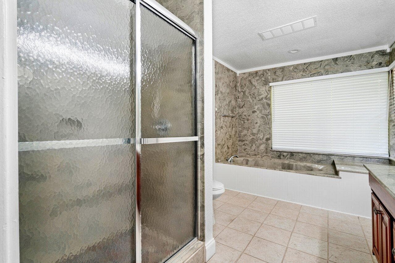 9405 Dundee Drive, Lake Worth, FL 33467 — photo 26 of 41