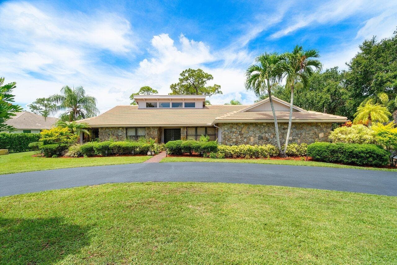 9405 Dundee Drive, Lake Worth, FL 33467 — photo 36 of 41