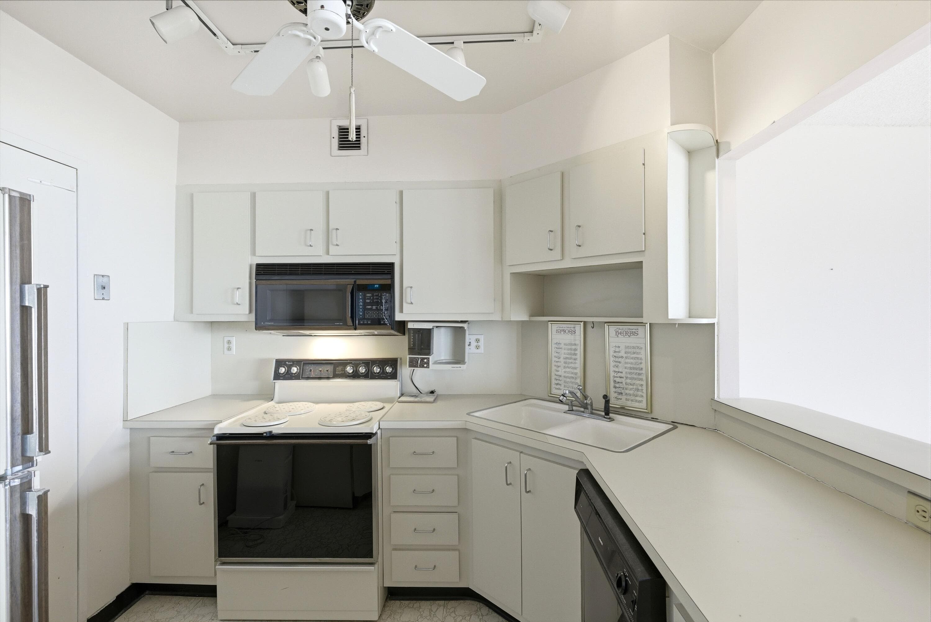 2500 E Las Olas Boulevard 1505, Fort Lauderdale, FL 33301 — photo 8 of 27