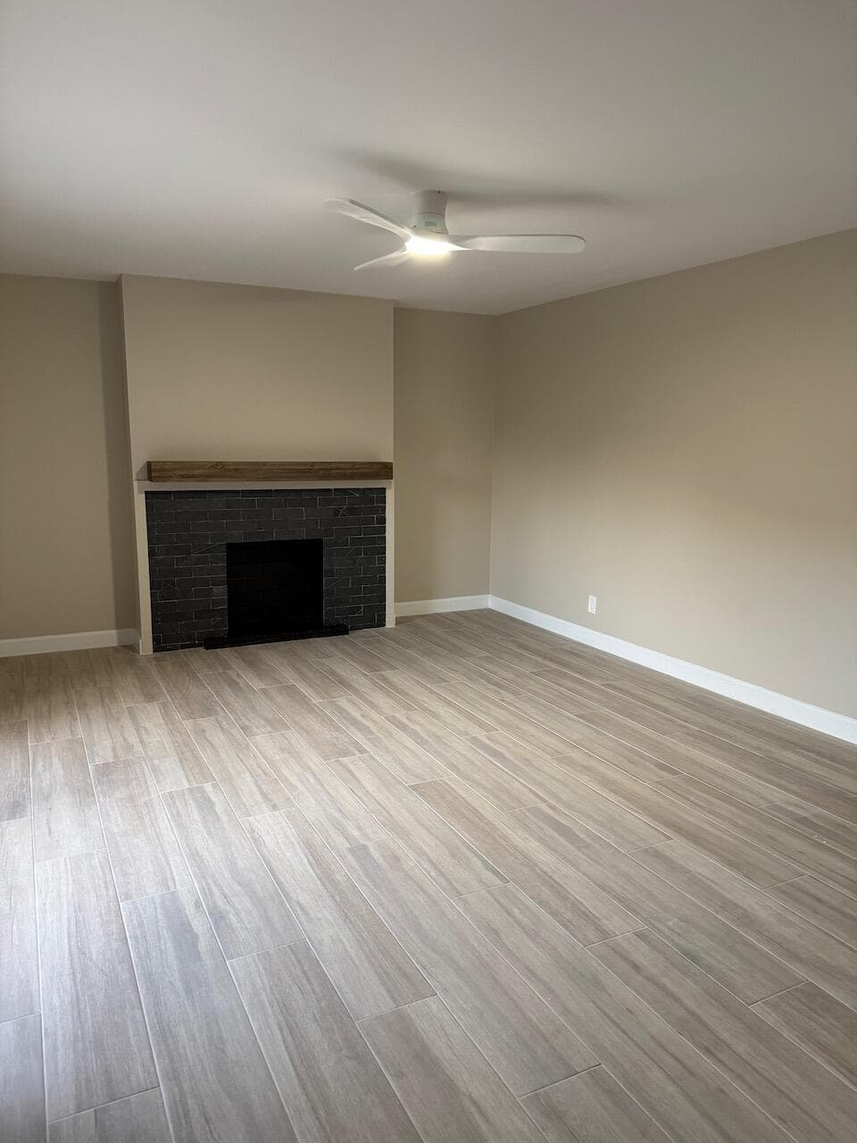 79 Lake Arbor Drive 79, Palm Springs, FL 33461 — photo 2 of 35