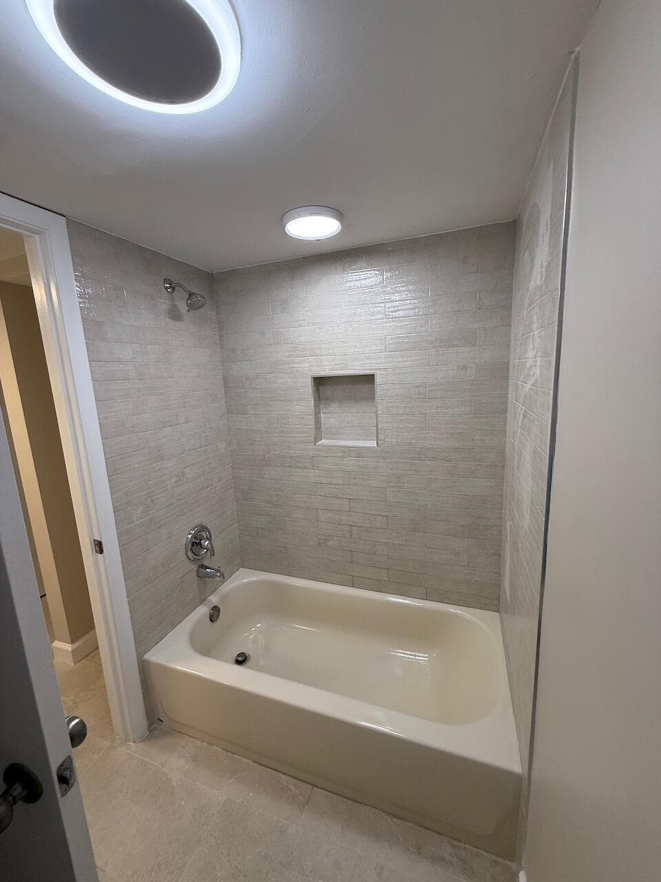 79 Lake Arbor Drive 79, Palm Springs, FL 33461 — photo 23 of 35