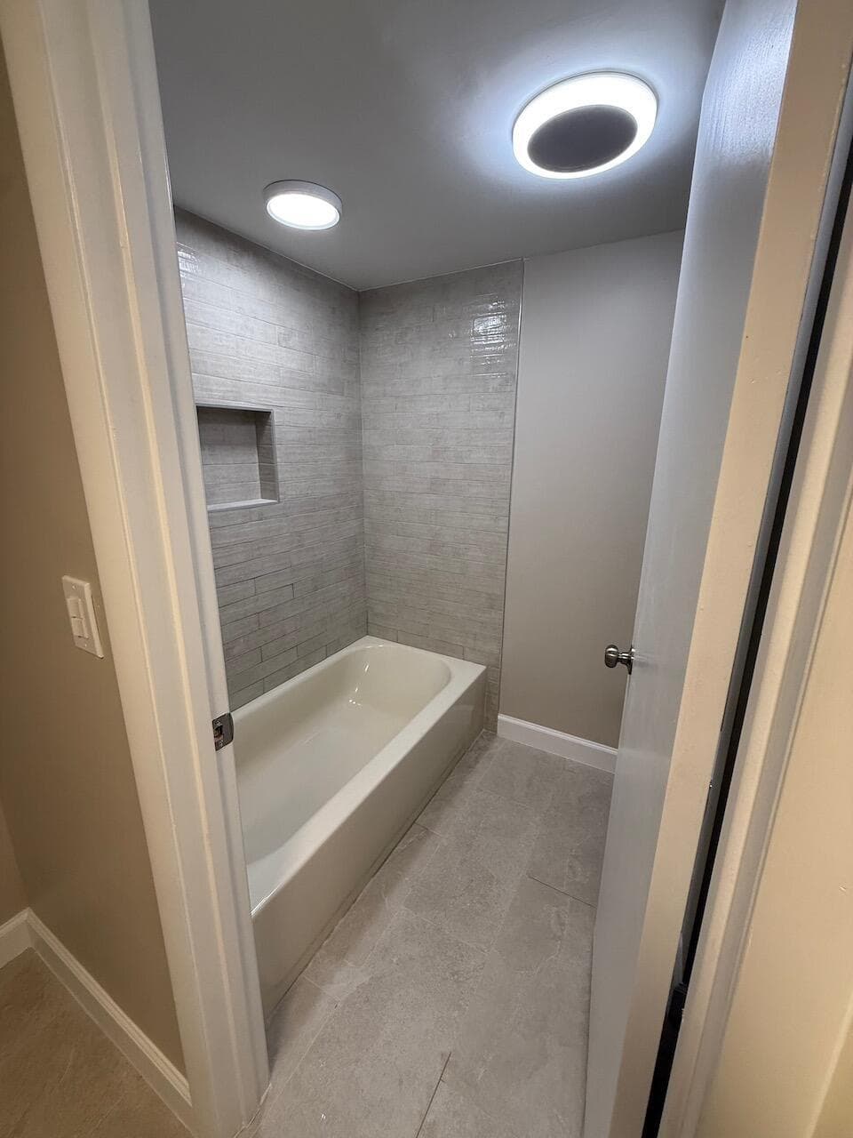 79 Lake Arbor Drive 79, Palm Springs, FL 33461 — photo 24 of 35