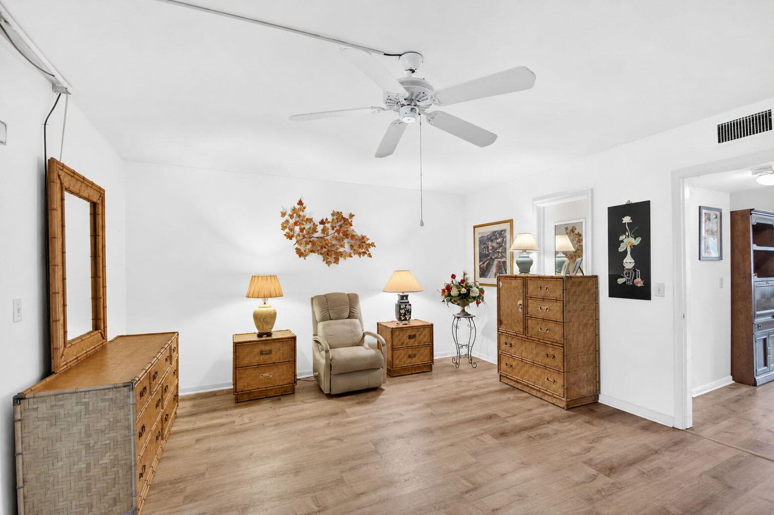 3240 Lake Osborne Drive Apt 104, Lake Worth Beach, FL 33461 — photo 26 of 57
