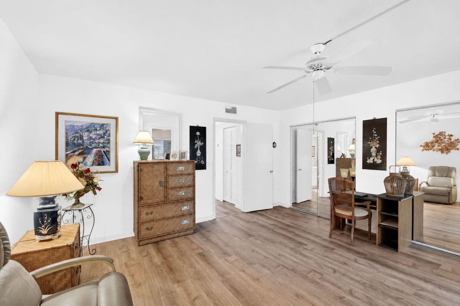 3240 Lake Osborne Drive Apt 104, Lake Worth Beach, FL 33461 — photo 27 of 57