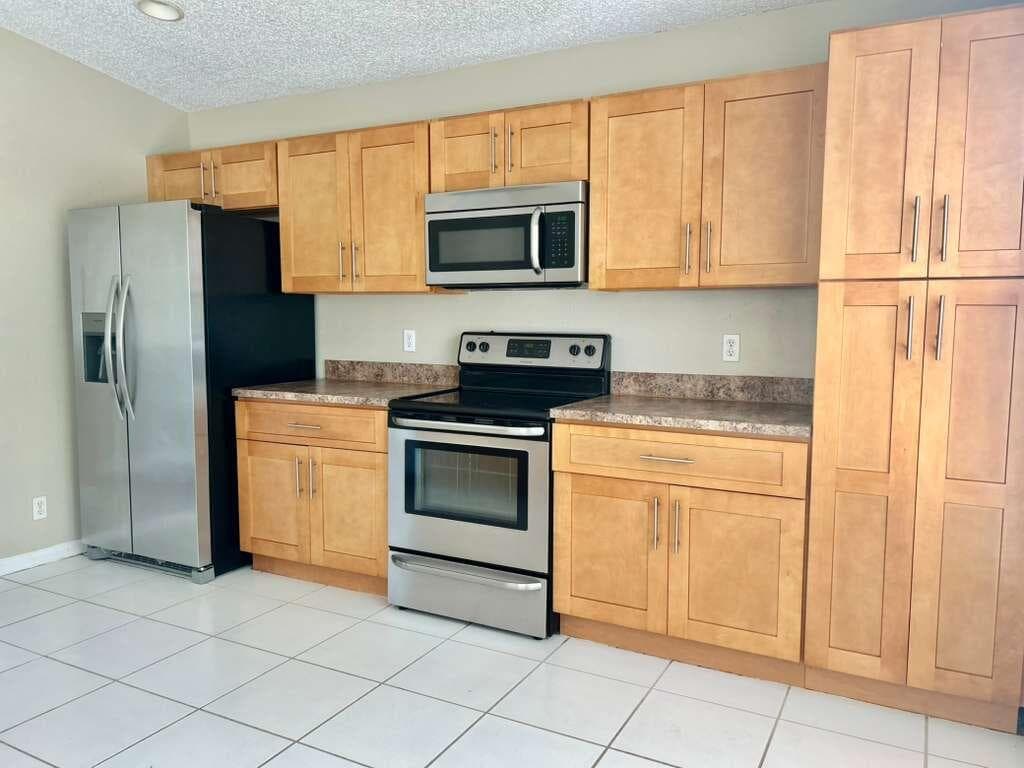1796 S Club Drive, Wellington, FL 33414 — photo 14 of 29