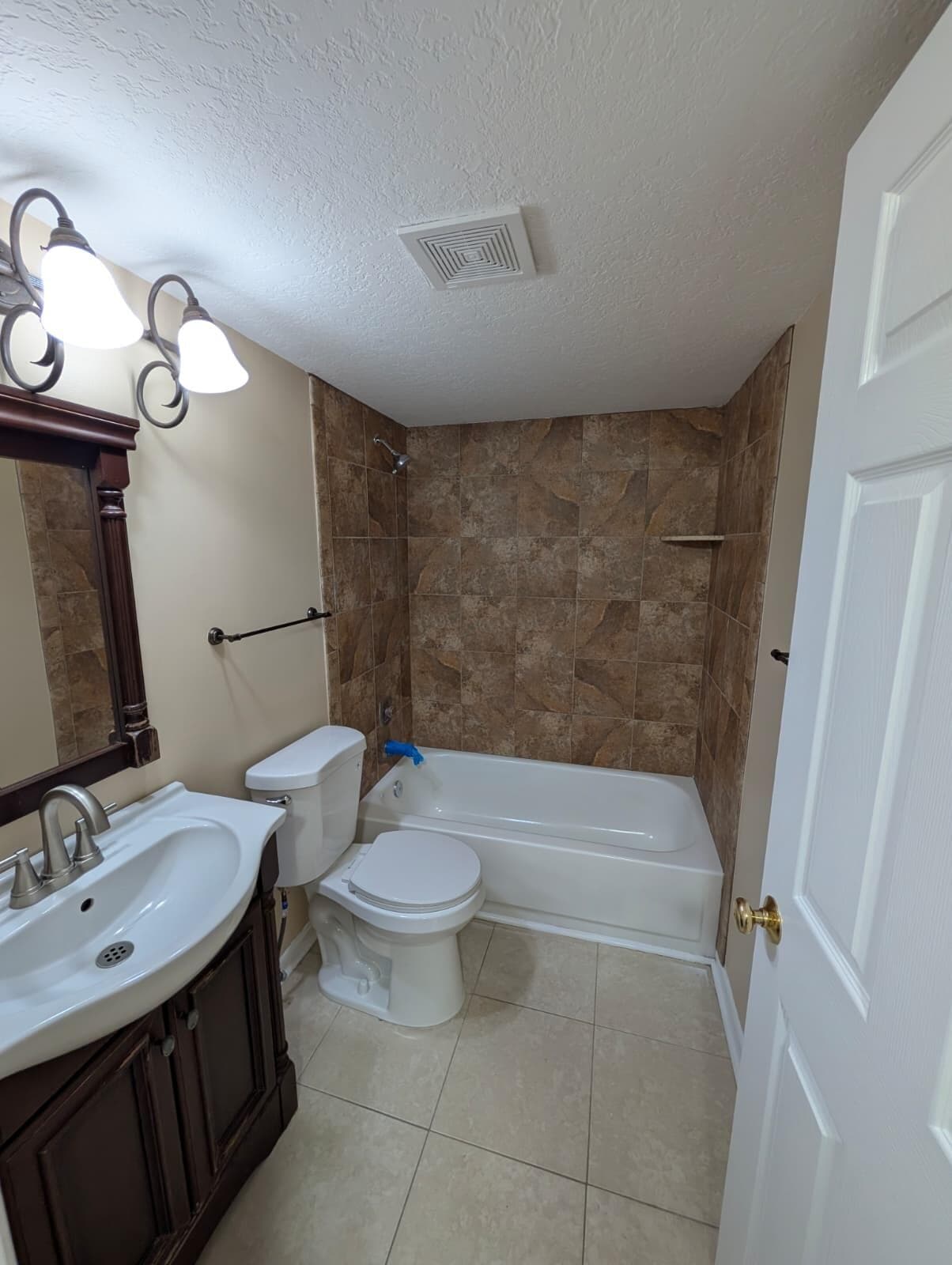 150 Pineview Road Apt E6, Jupiter, FL 33469 — photo 13 of 23