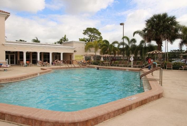 116 Windsor F, West Palm Beach, FL 33417 — photo 33 of 34
