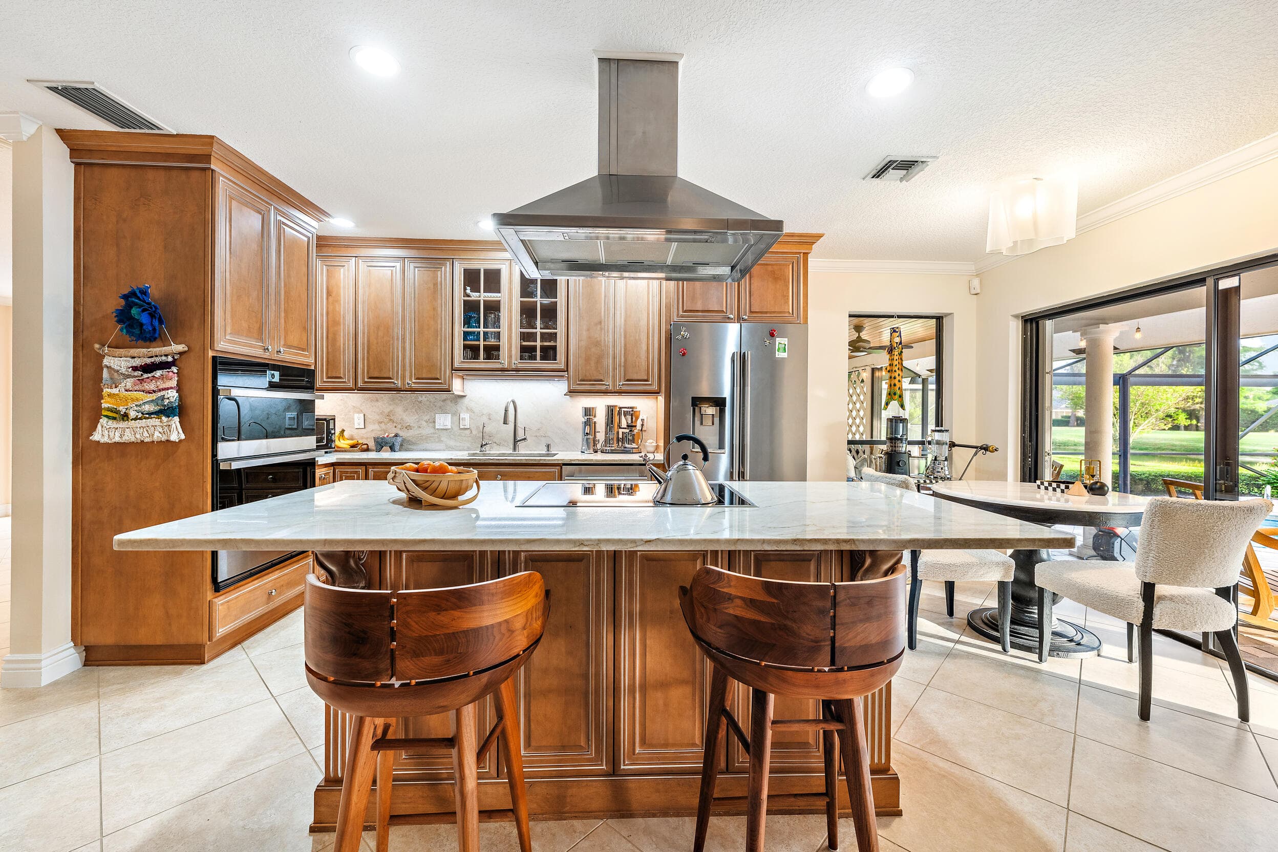 28 Marlwood Lane, Palm Beach Gardens, FL 33418 — photo 12 of 34