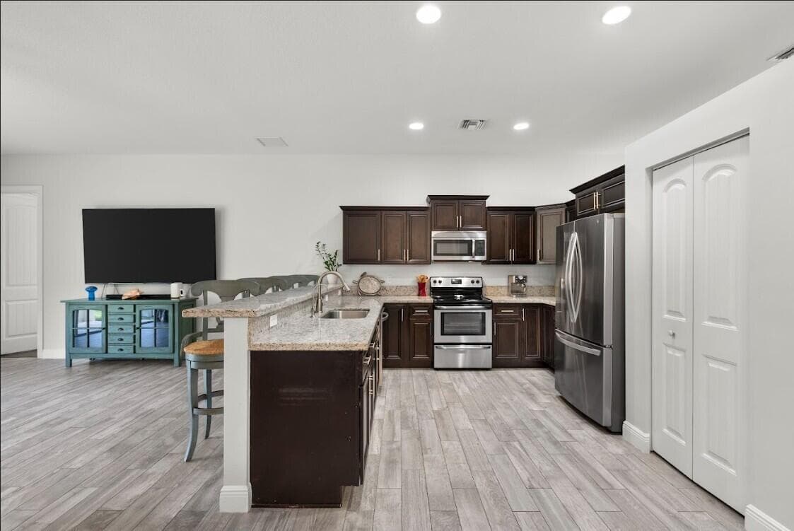 4900 126th Drive N, West Palm Beach, FL 33411 — photo 10 of 42