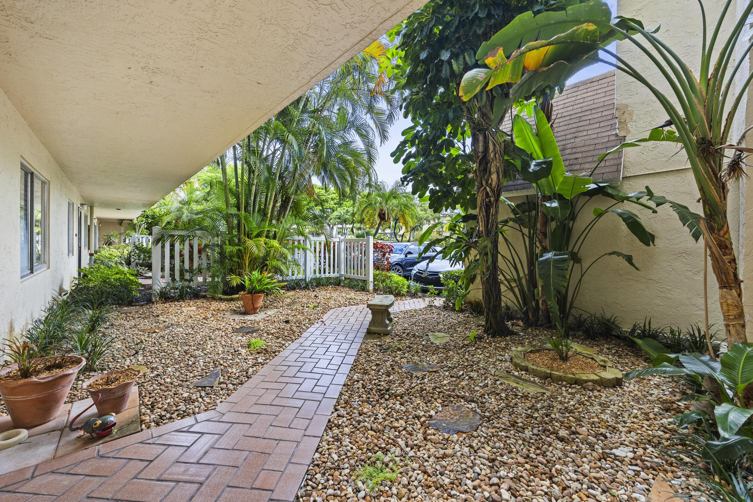 7146 Huntington Lane 105, Delray Beach, FL 33446 — photo 37 of 43