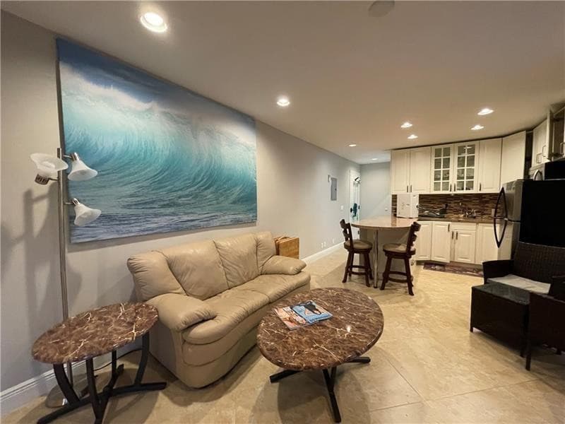 4564 El Mar Drive 6, Lauderdale-By-The-Sea, FL 33308 — photo 6 of 21