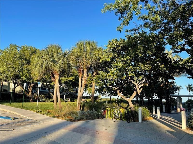 4564 El Mar Drive 6, Lauderdale-By-The-Sea, FL 33308 — photo 19 of 21