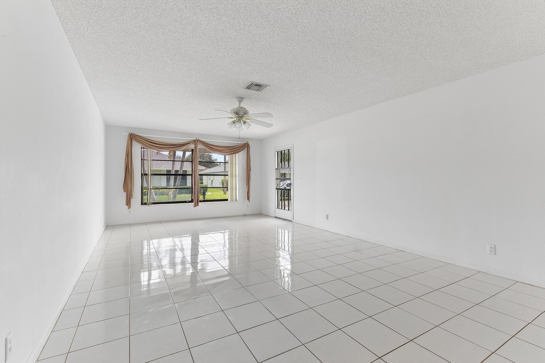 9795 Tabebuia Tree Drive B, Boynton Beach, FL 33436 — photo 12 of 14
