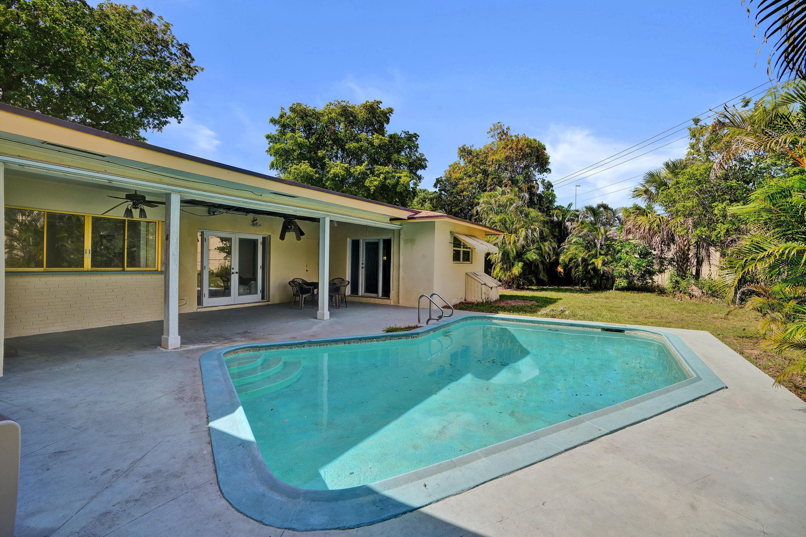 5200 SW 8th Street, Plantation, FL 33317 — photo 4 of 57