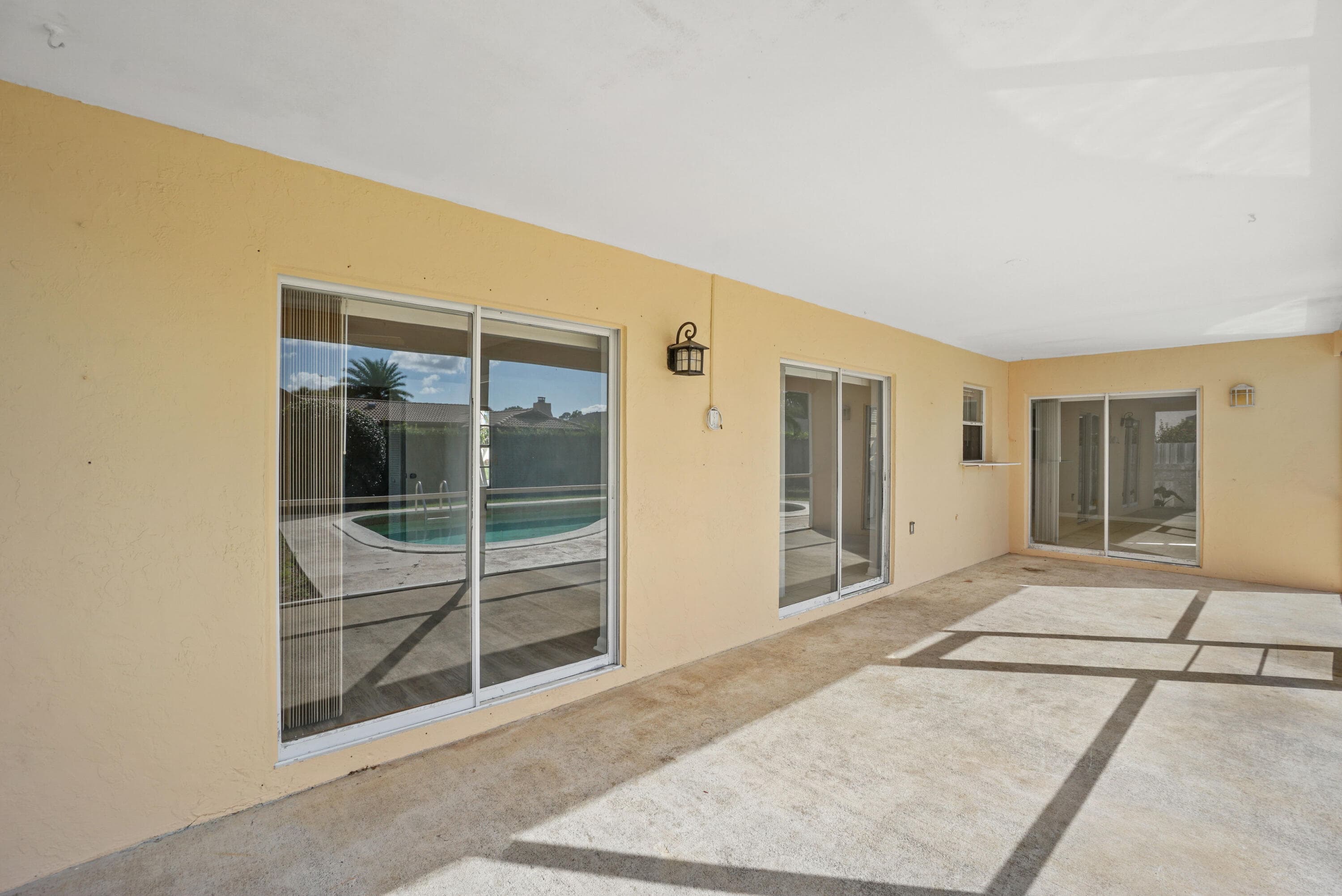 4128 Chestnut Avenue, Palm Beach Gardens, FL 33410 — photo 32 of 38