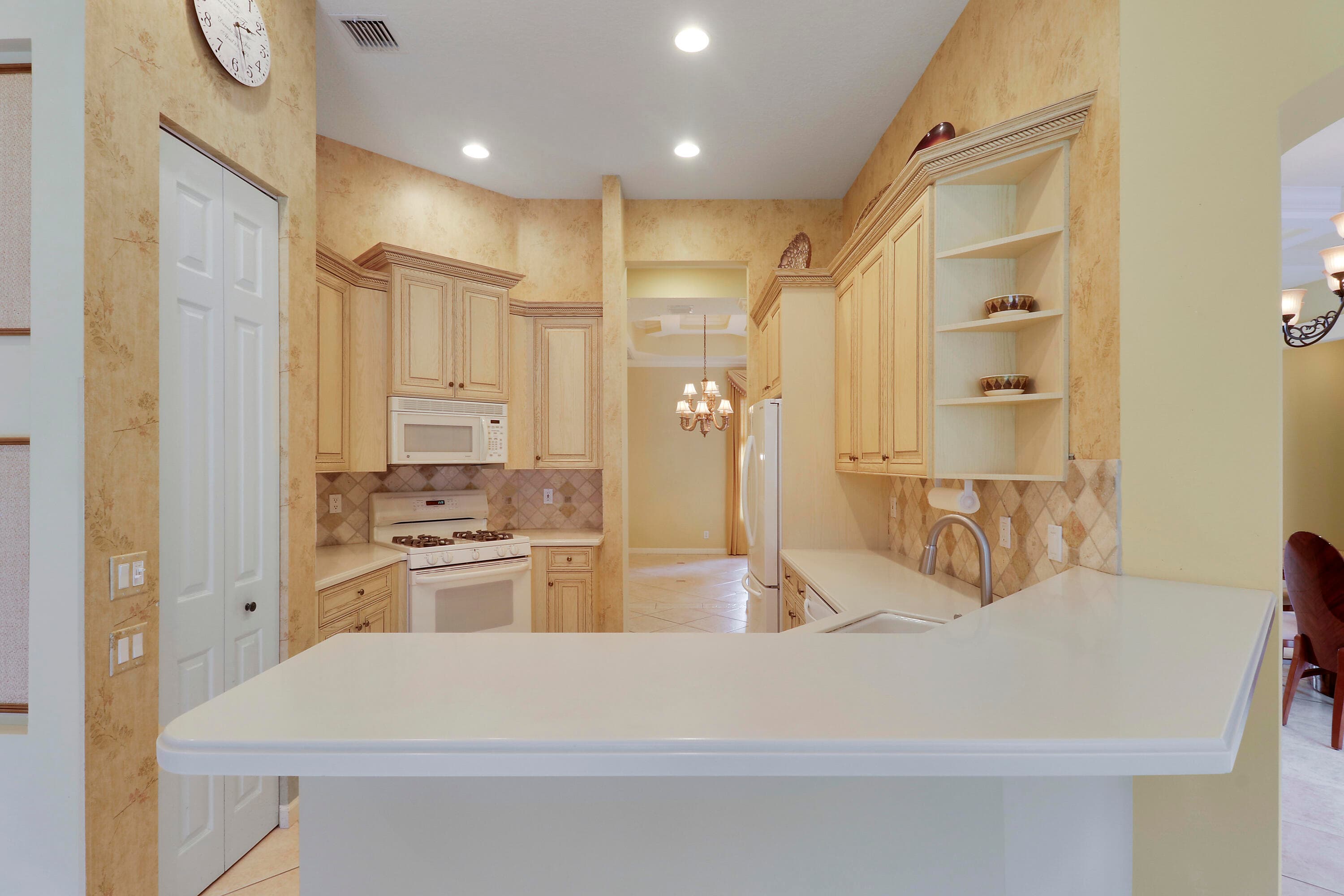 108 NW Lawton Road, Port St. Lucie, FL 34986 — photo 8 of 59