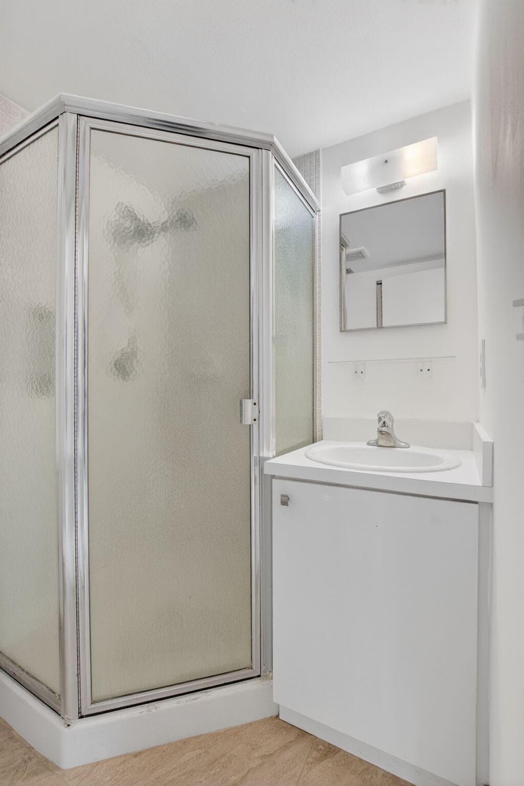 2401 Del Aire Boulevard 101, Delray Beach, FL 33445 — photo 37 of 74