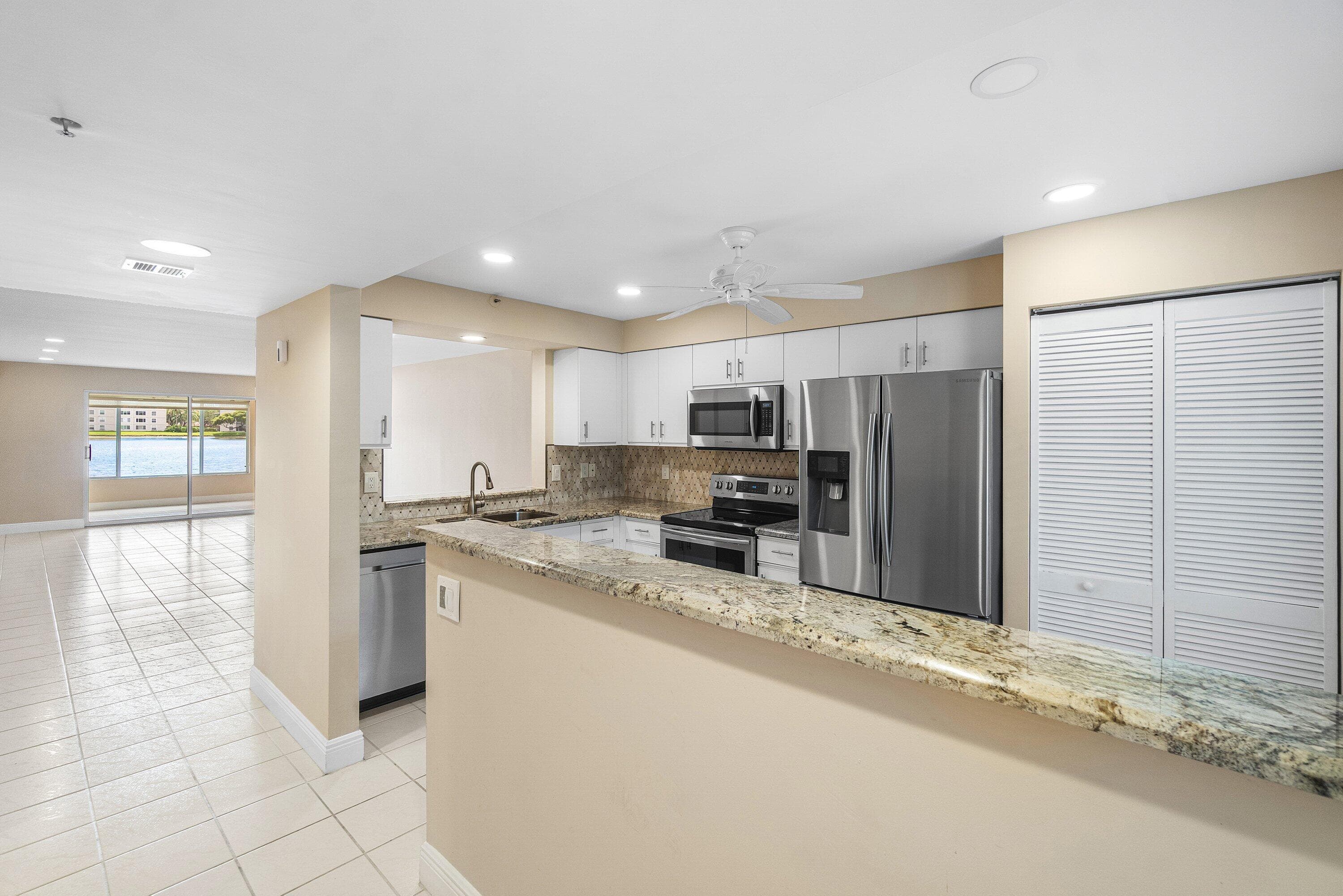 14096 Huntington Pointe Drive 106, Delray Beach, FL 33484 — photo 17 of 47