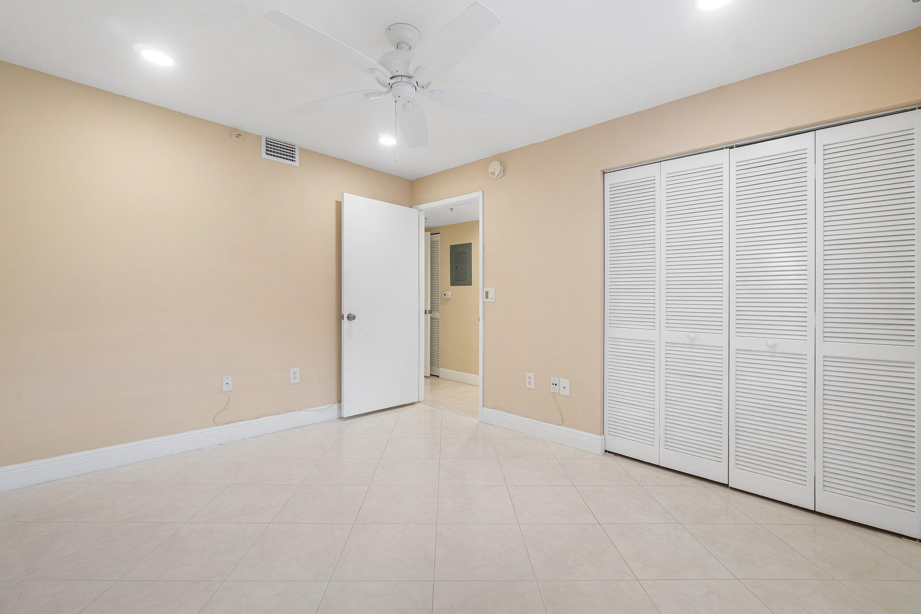 14096 Huntington Pointe Drive 106, Delray Beach, FL 33484 — photo 25 of 47