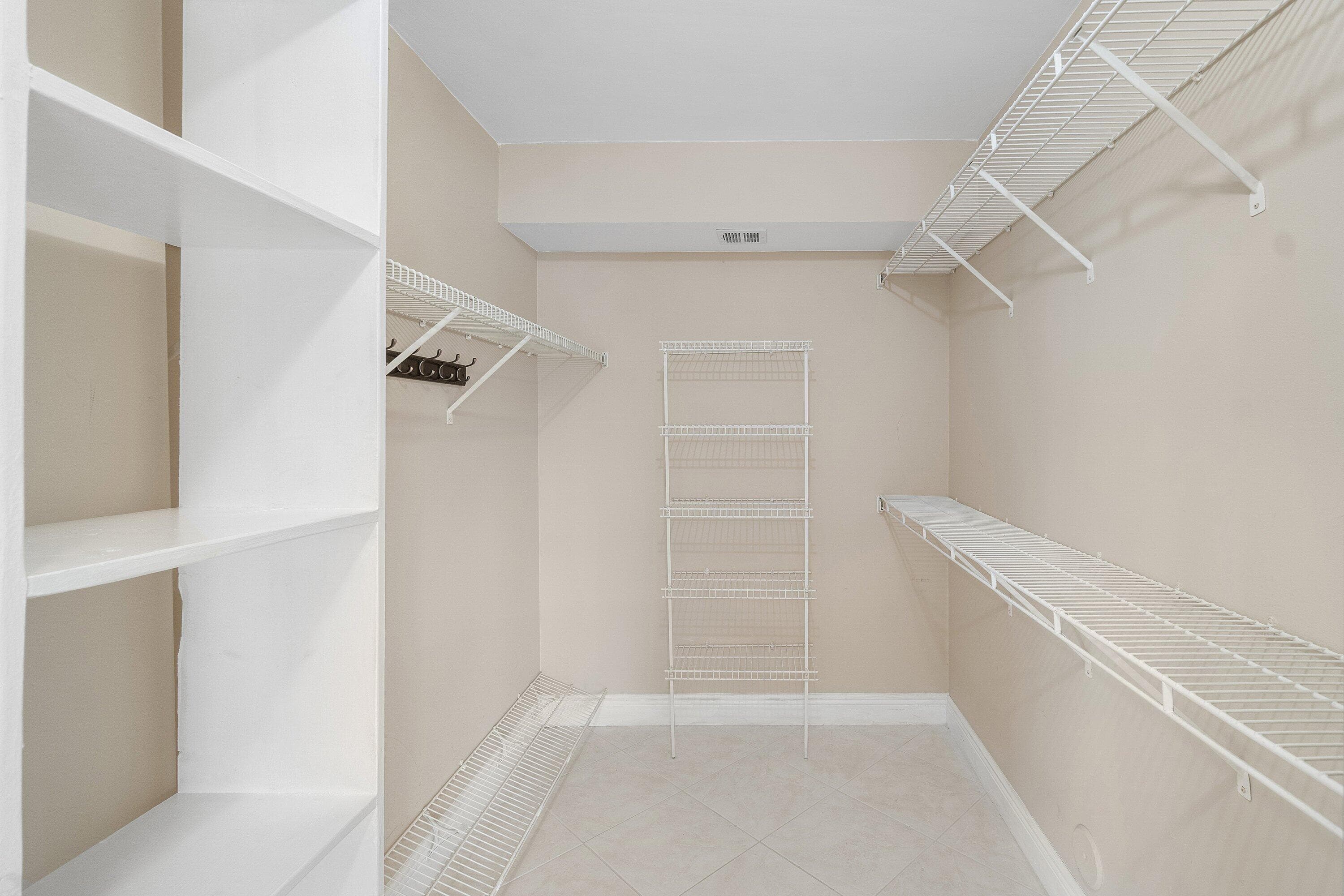 14096 Huntington Pointe Drive 106, Delray Beach, FL 33484 — photo 34 of 47