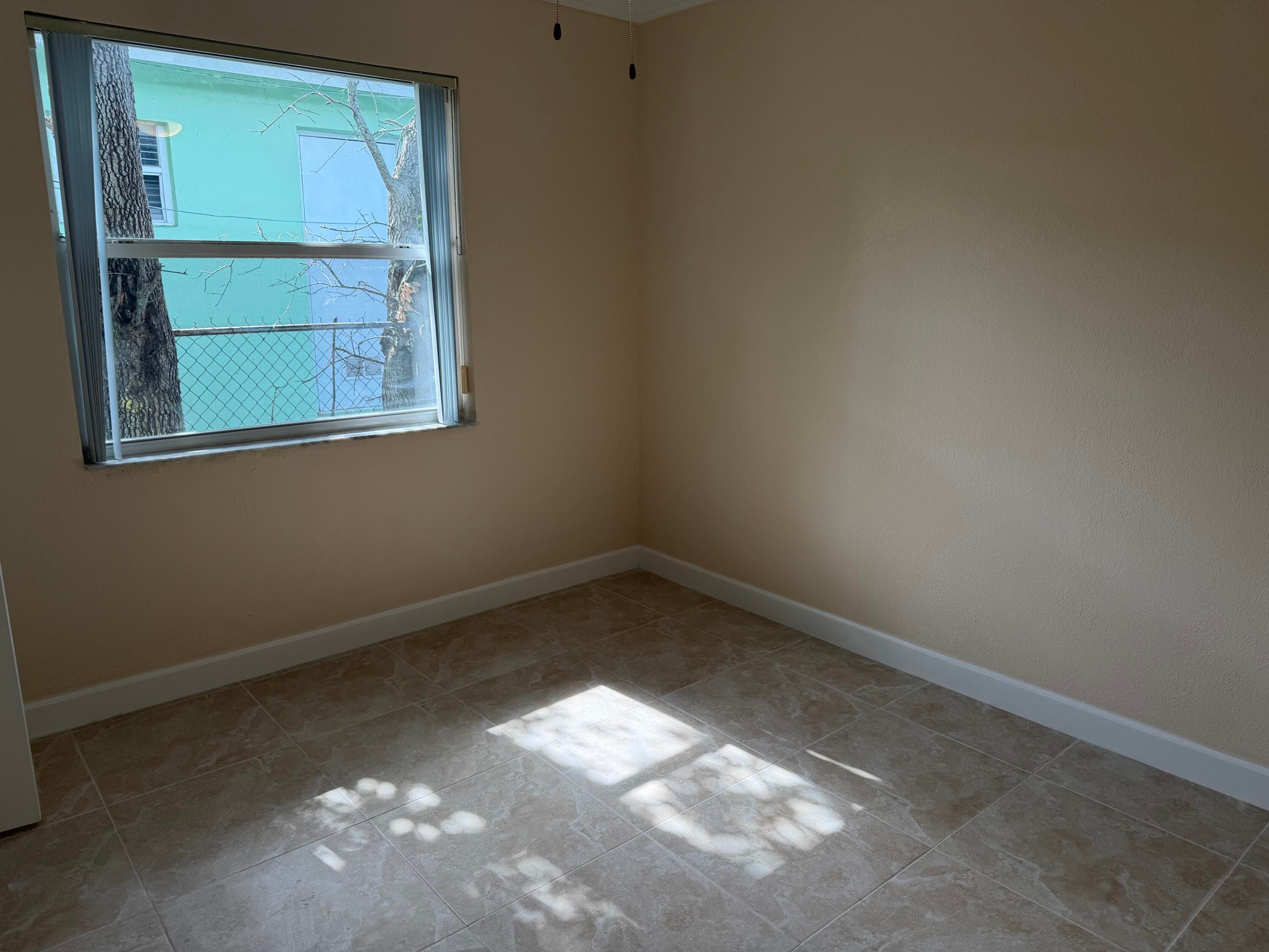 926 14th Street, West Palm Beach, FL 33401 — photo 12 of 19