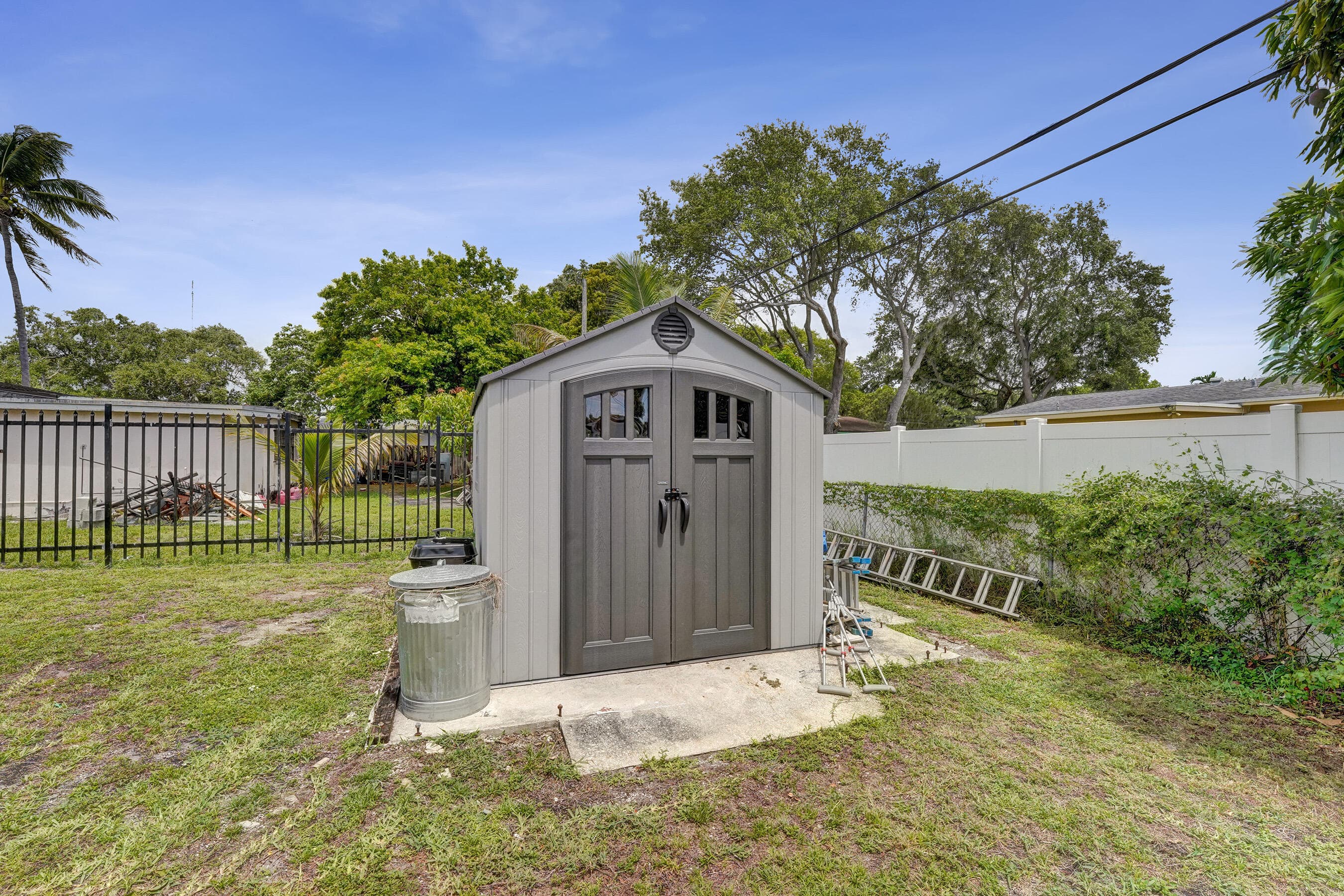 4111 SW 32nd Drive, West Park, FL 33023 — photo 36 of 40