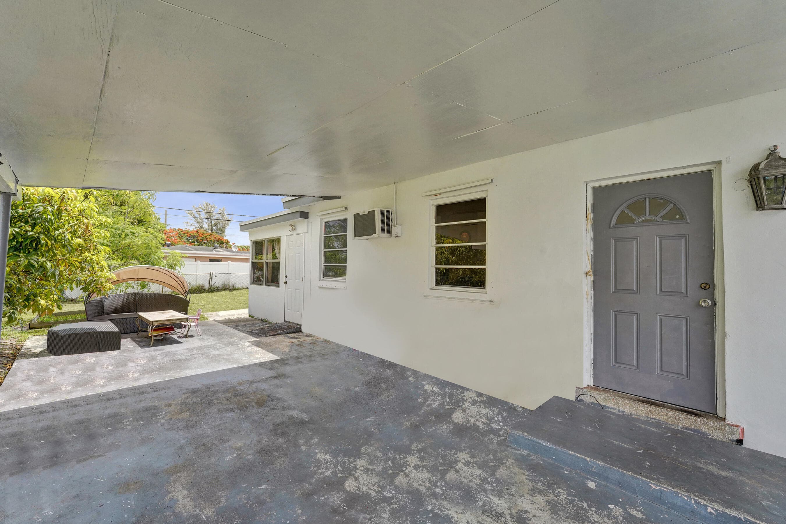 4111 SW 32nd Drive, West Park, FL 33023 — photo 4 of 40