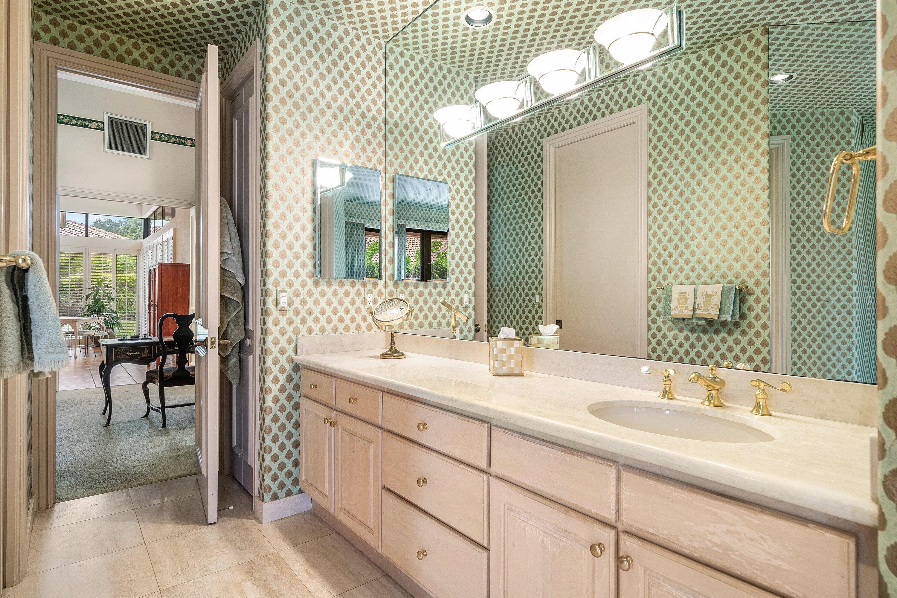 4727 Bocaire Boulevard, Boca Raton, FL 33487 — photo 52 of 70