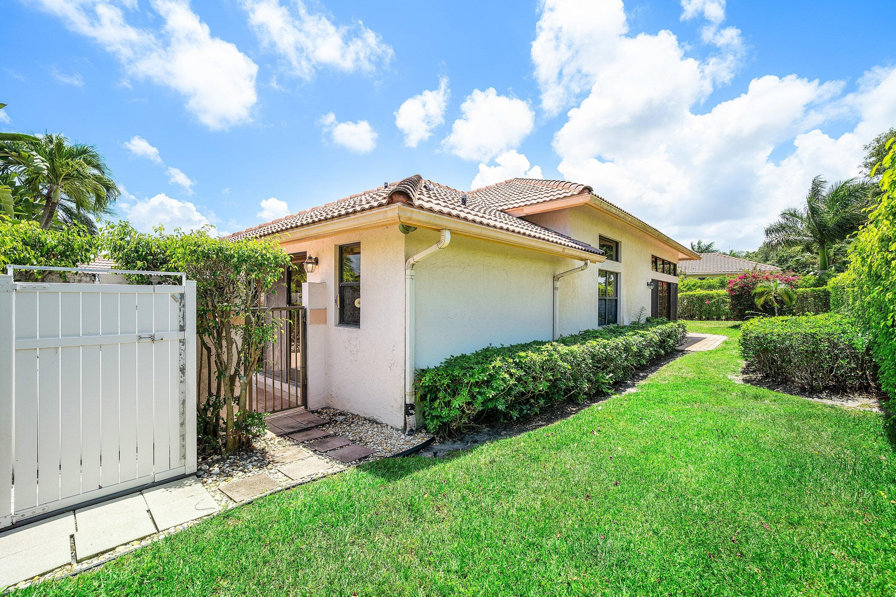 4727 Bocaire Boulevard, Boca Raton, FL 33487 — photo 54 of 70