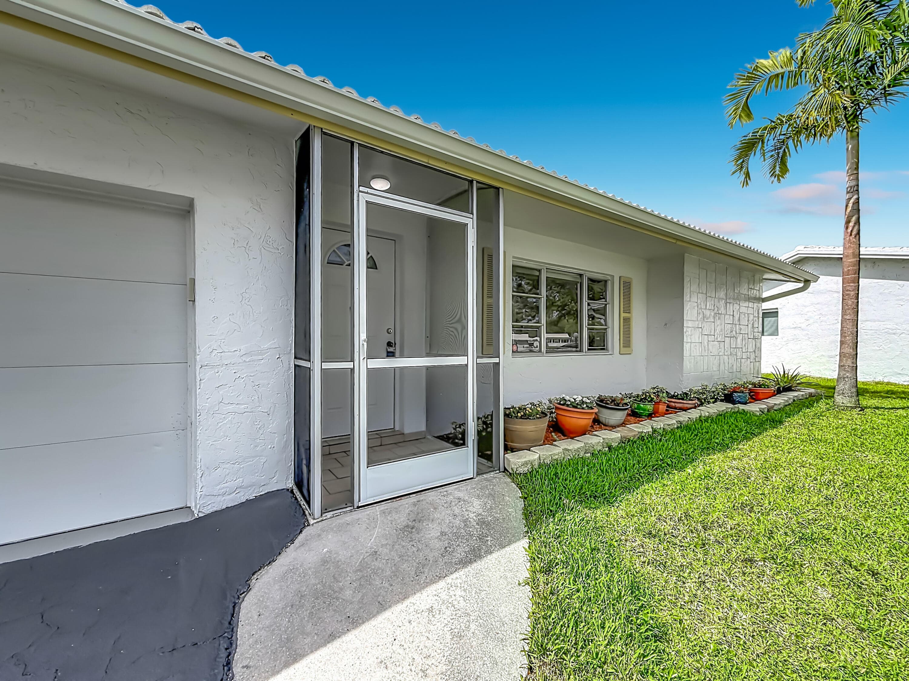 8504 NW 14th Street, Plantation, FL 33322 — photo 10 of 72