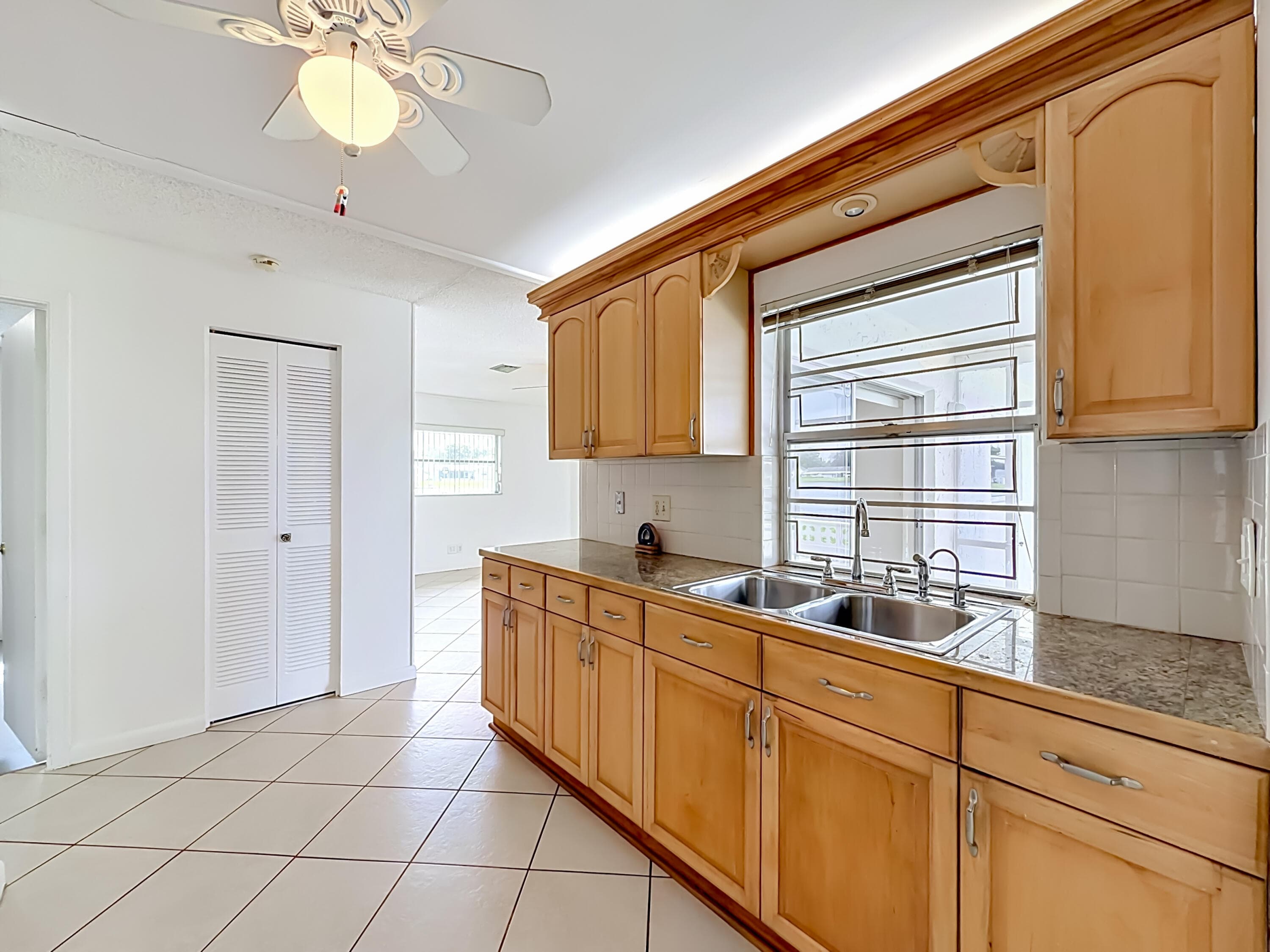 8504 NW 14th Street, Plantation, FL 33322 — photo 23 of 72