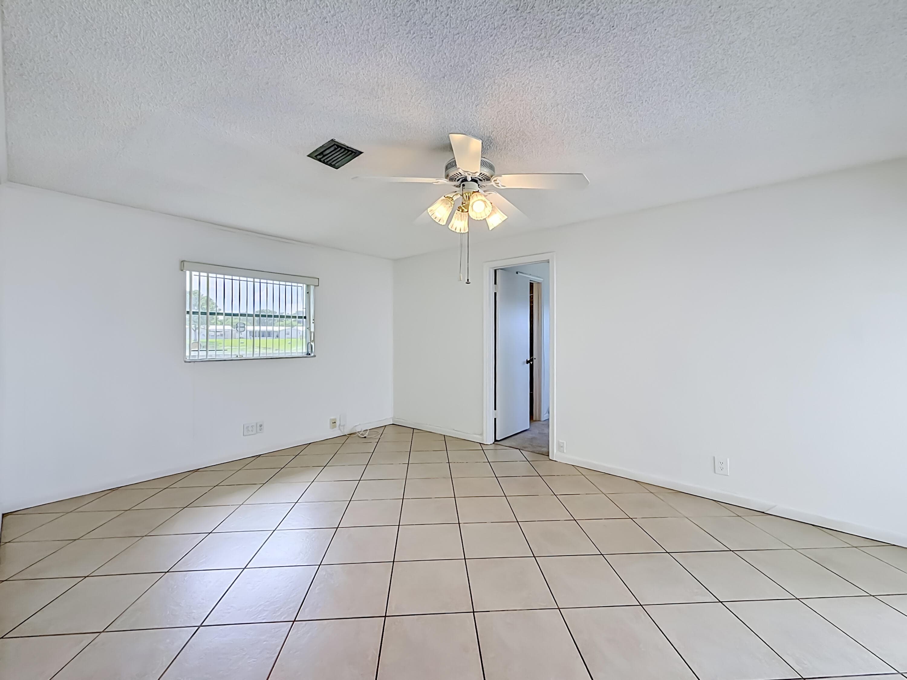8504 NW 14th Street, Plantation, FL 33322 — photo 25 of 72
