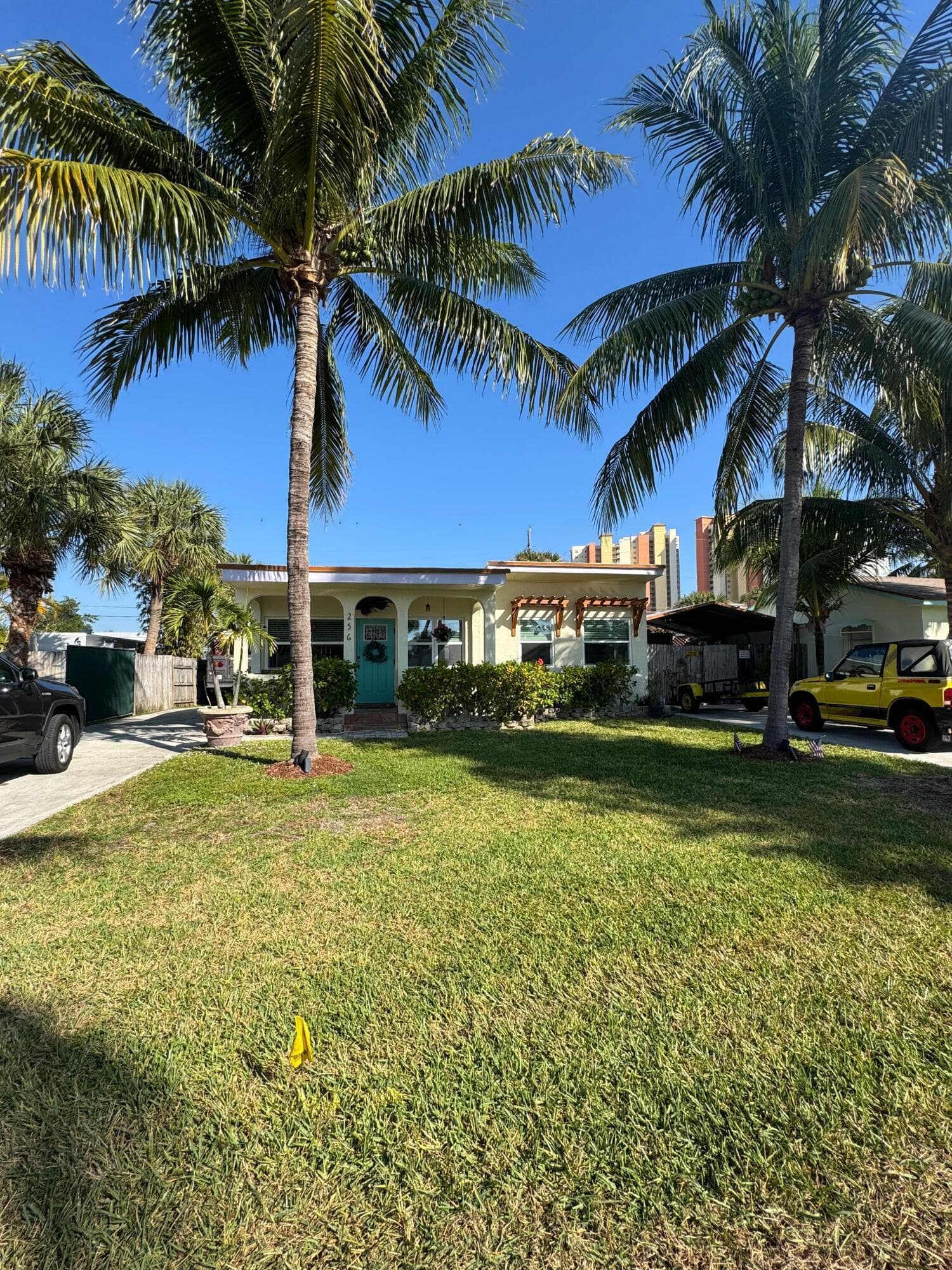 256 E 24th Street, Riviera Beach, FL 33404 — photo 20 of 23