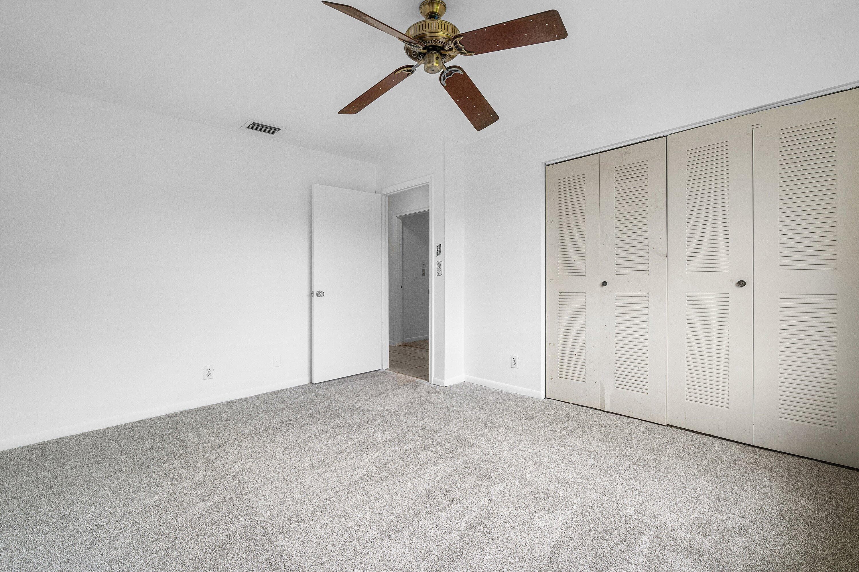9297 Laurel Green Drive, Boynton Beach, FL 33437 — photo 27 of 40