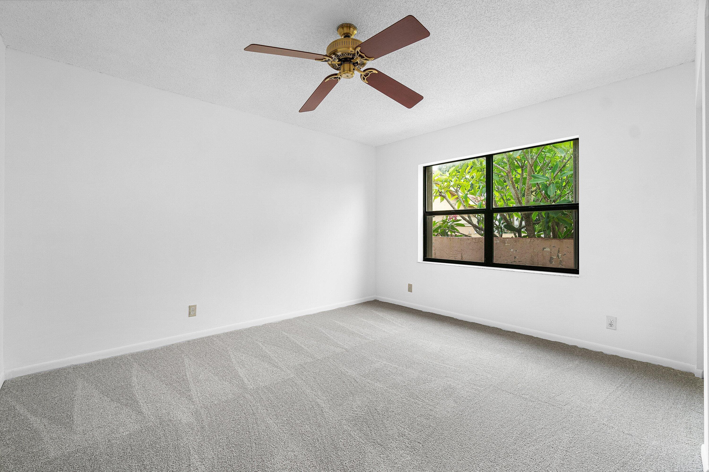 9297 Laurel Green Drive, Boynton Beach, FL 33437 — photo 28 of 40