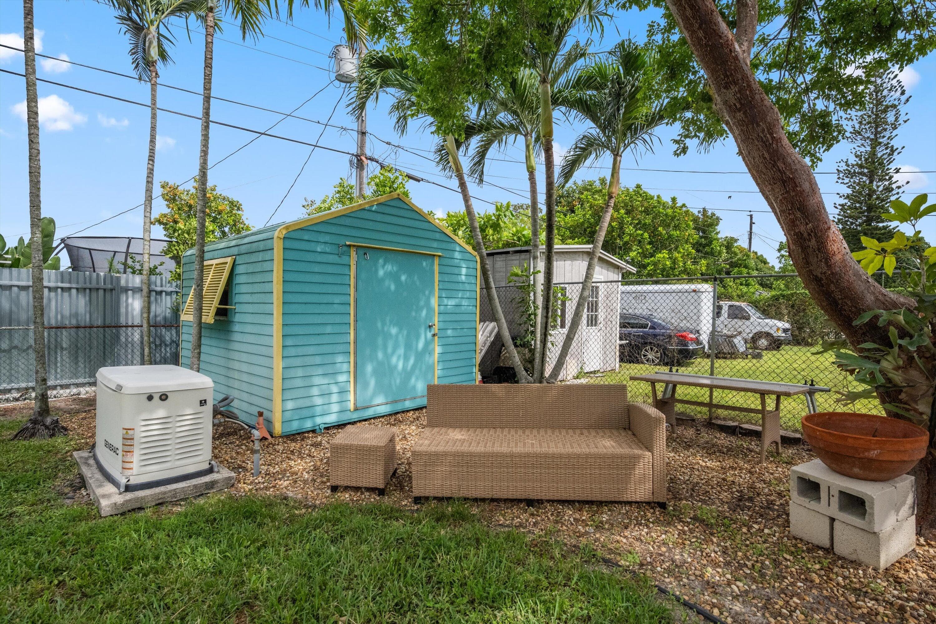 2179 Pepper Road, West Palm Beach, FL 33415 — photo 21 of 28